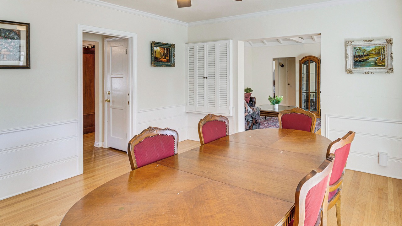 Photo of Livingroom in Westwood