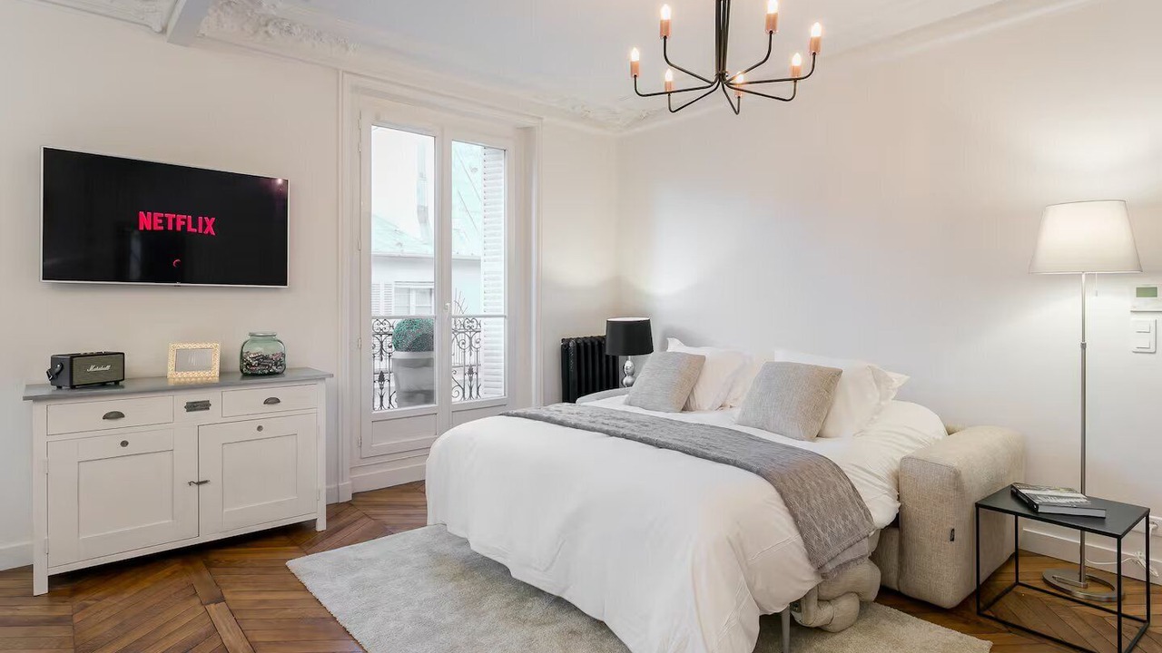 Photo of Bedroom in Notre-Dame-des-Champs