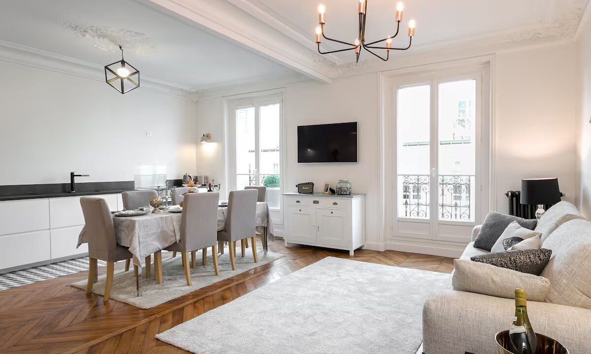 Photo of Livingroom in Notre-Dame-des-Champs