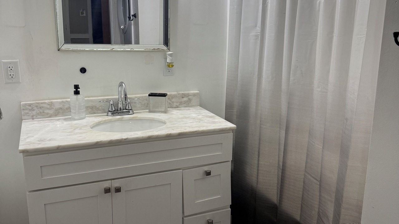 Photo of Bathroom in Pascagoula