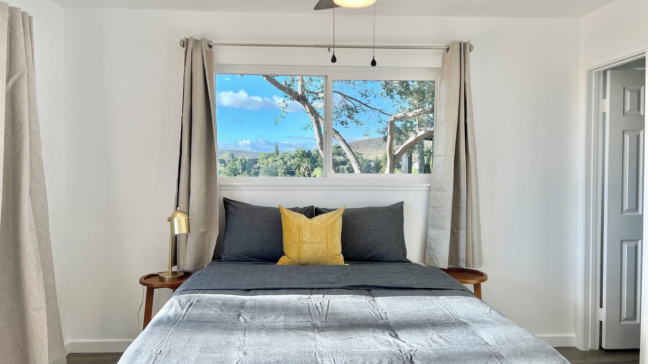 Photo of Bedroom in Thousand Oaks