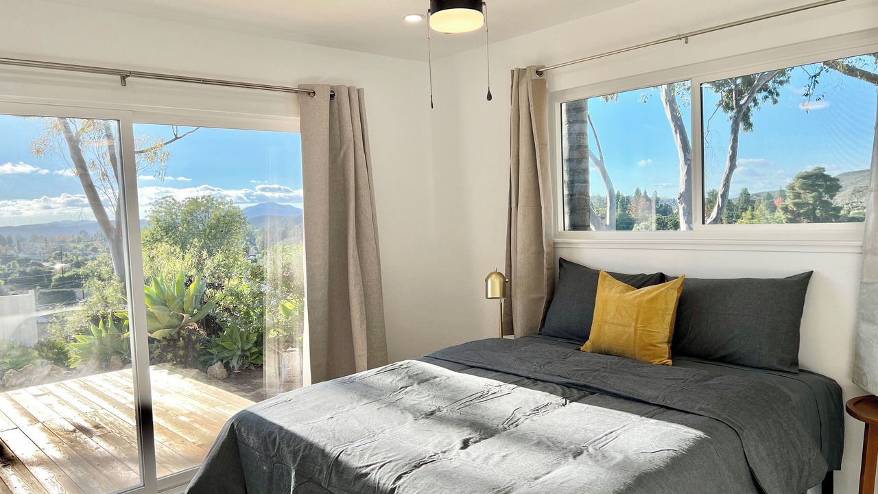 Photo of Bedroom in Thousand Oaks