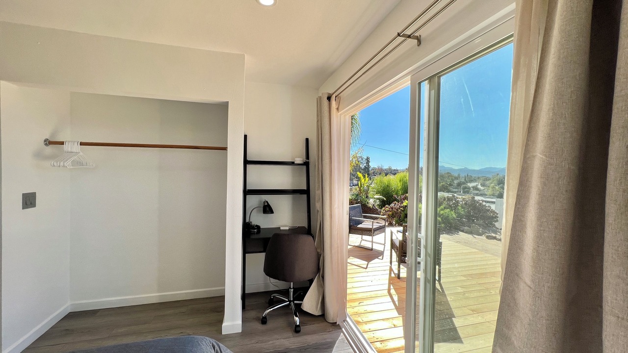 Photo of Bedroom in Thousand Oaks