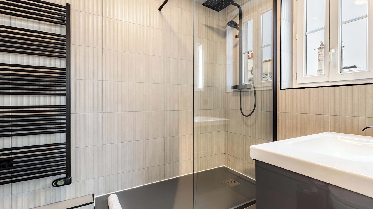 Photo of Bathroom in Saint-Merri