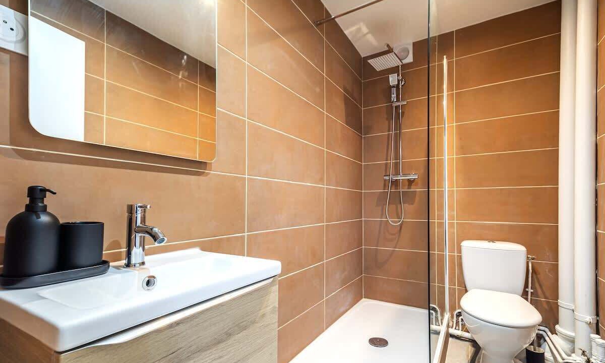 Photo of Bathroom in Issy-les-Moulineaux