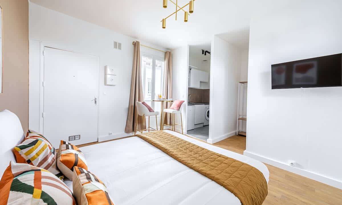 Photo of Bedroom in Issy-les-Moulineaux
