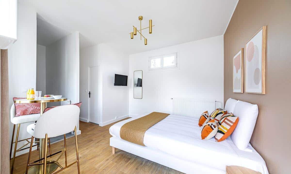 Photo of Bedroom in Issy-les-Moulineaux