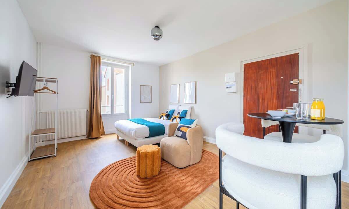 Photo of Bedroom in Issy-les-Moulineaux