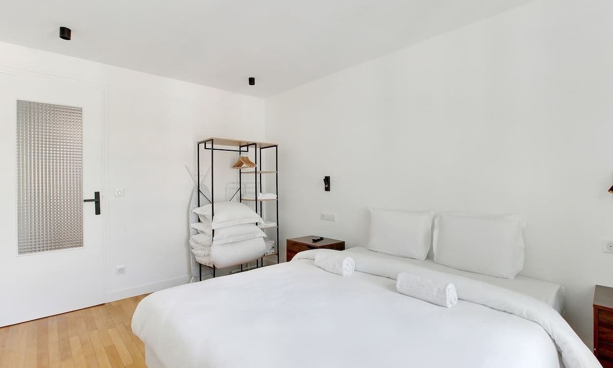 Photo of Bedroom in Saint-Ouen