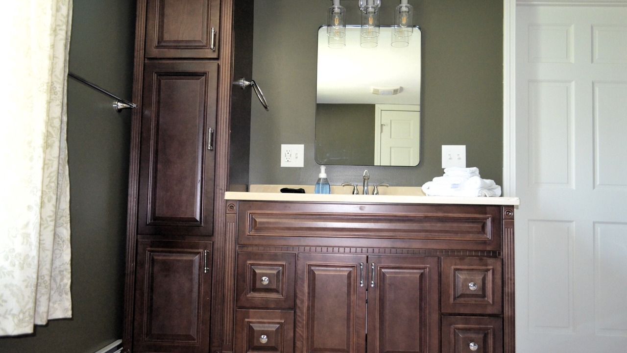 Photo of Bathroom in Saunderstown