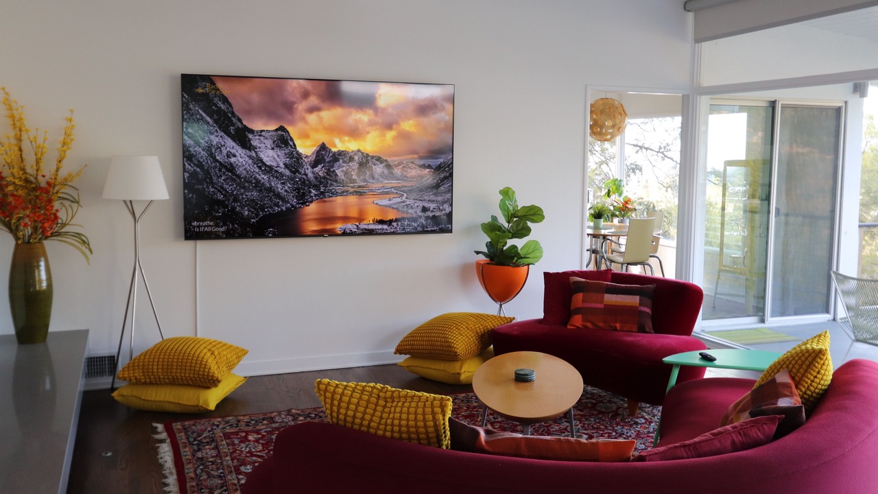 Photo of Livingroom in Hollywoodland
