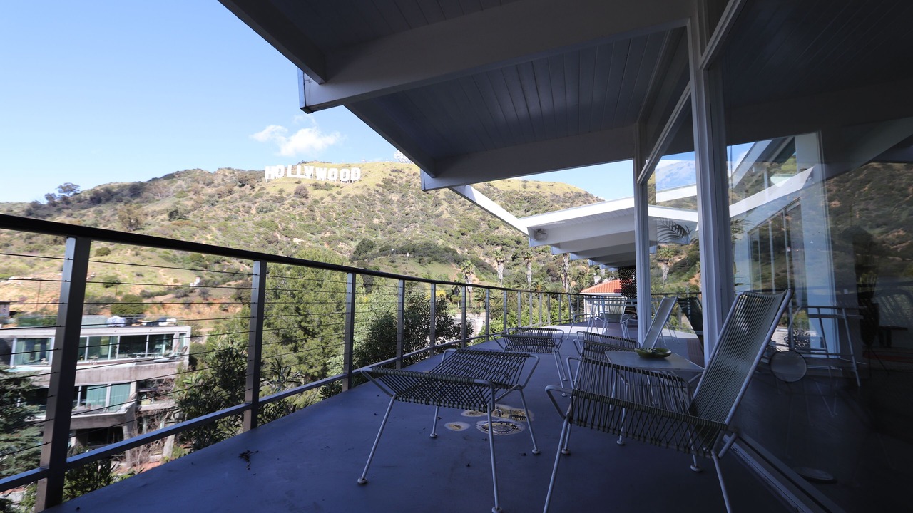 Photo of Patio Balcony in Hollywoodland