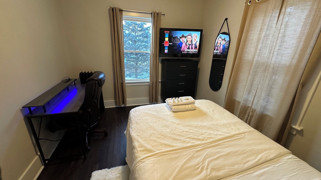 Photo of Bedroom in Pittsfield