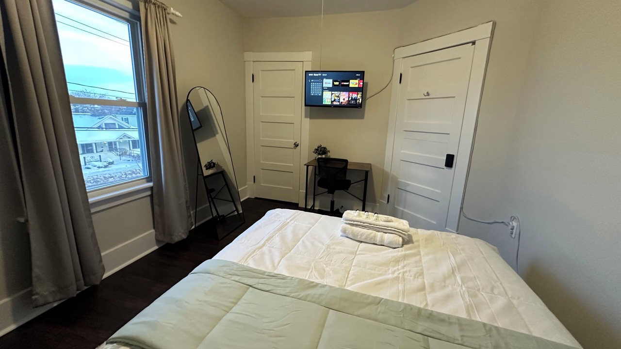 Photo of Bedroom in Pittsfield