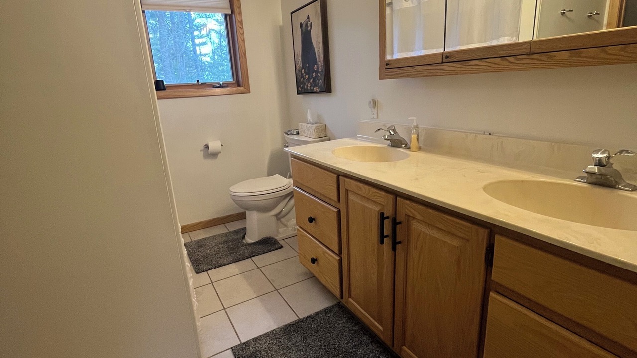 Photo of Bathroom in Longville