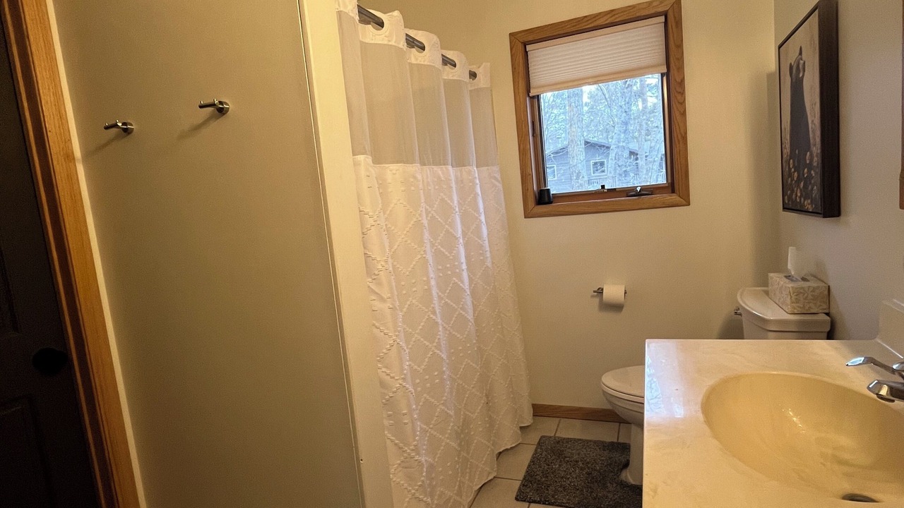 Photo of Bathroom in Longville