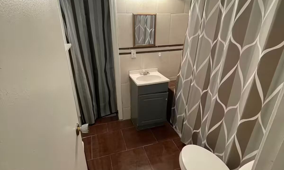 Photo of Bathroom in Mid-City