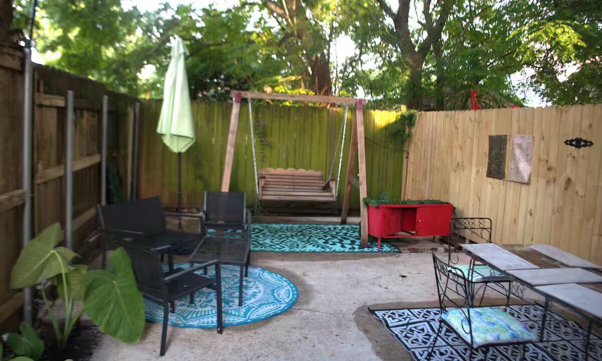 Photo of Outdoor in Mid-City