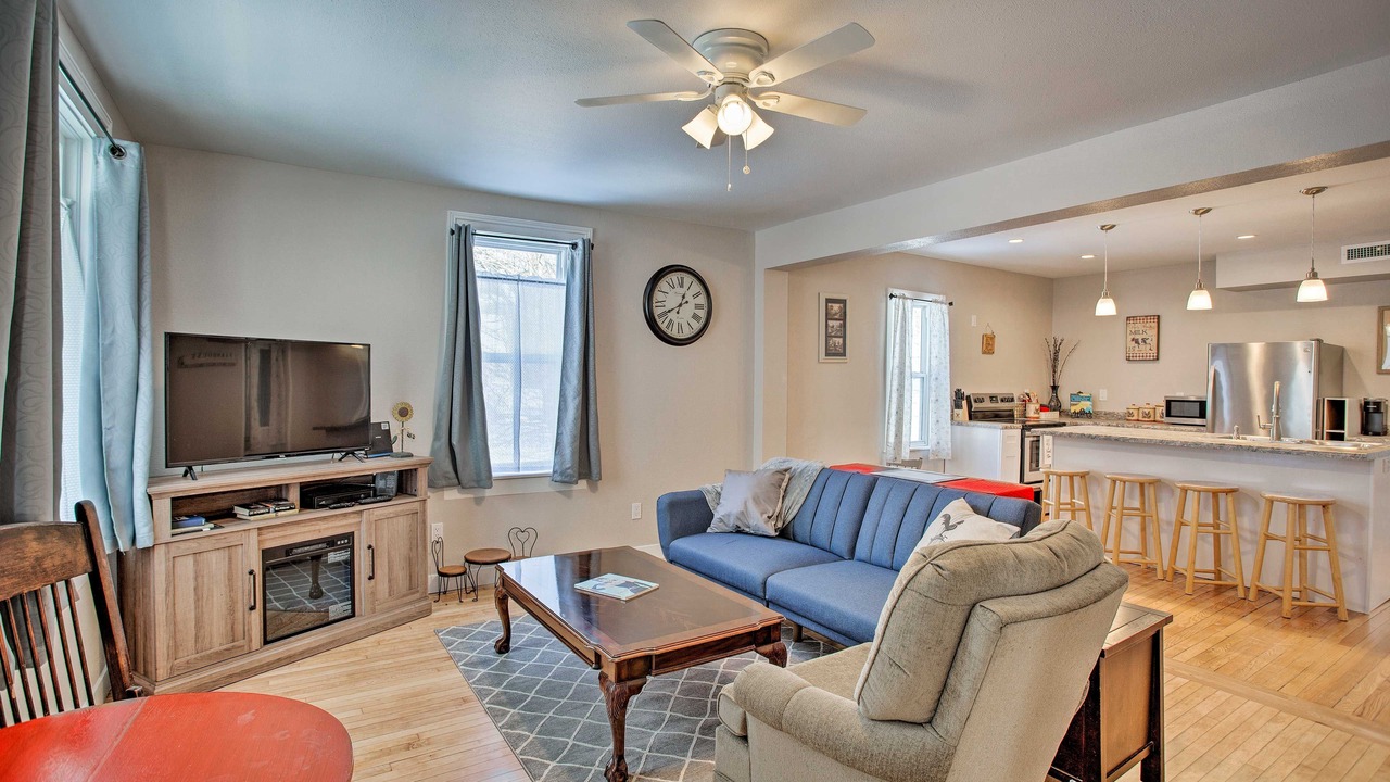 Photo of Livingroom in Menomonie