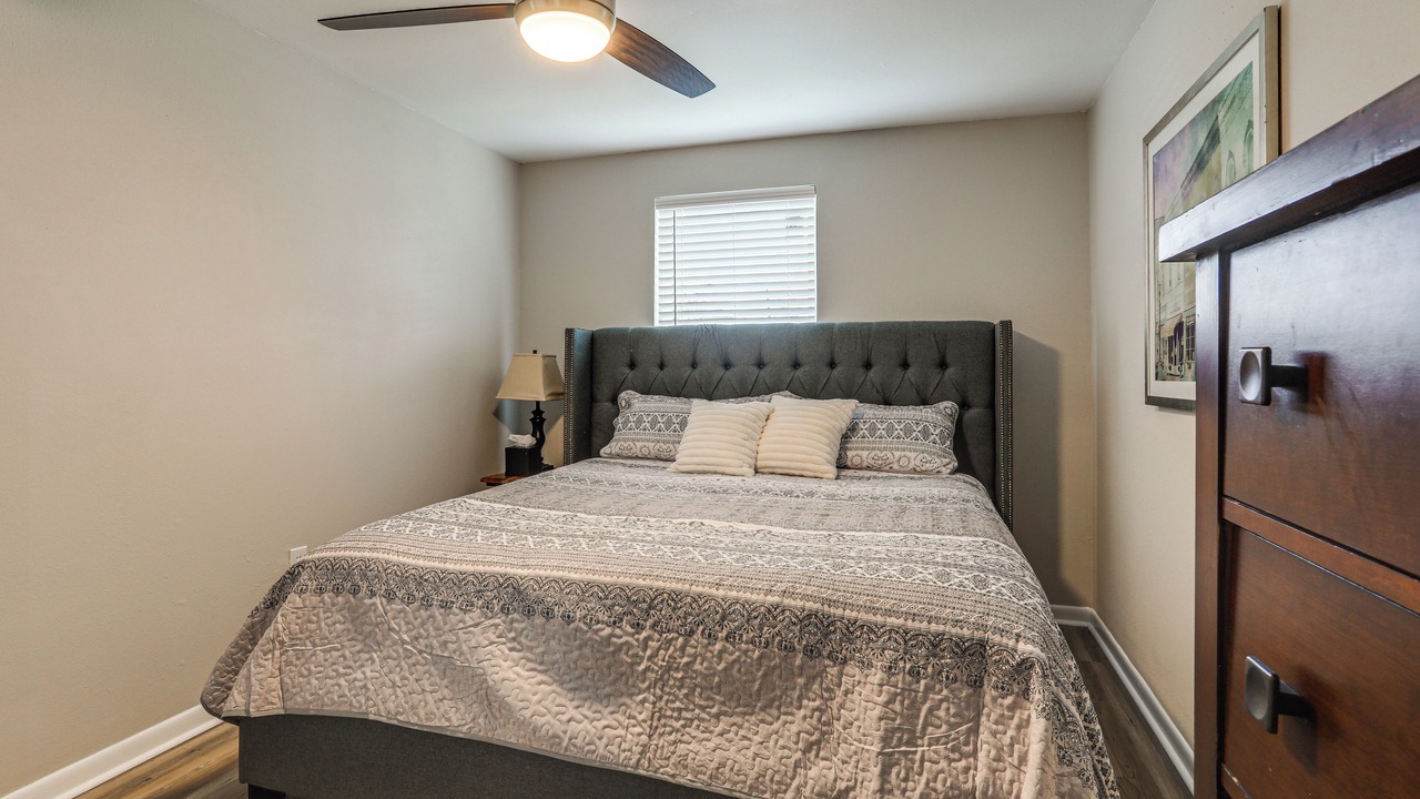 Photo of Bedroom in Highlands - Perkins