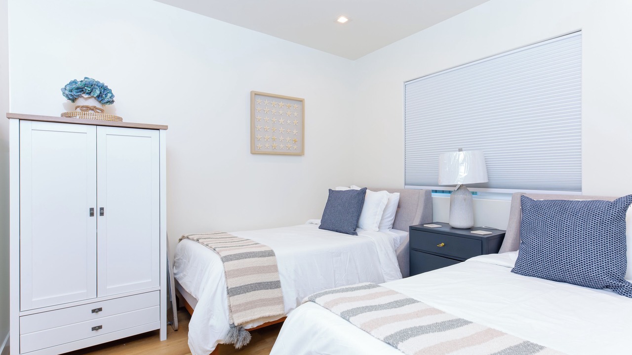 Photo of Bedroom in East Beach