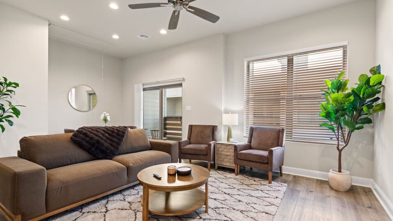 Photo of Livingroom in Youngsville