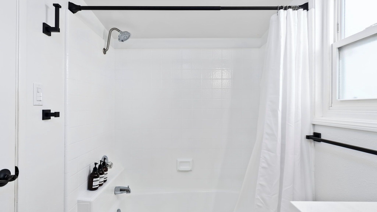 Photo of Bathroom in Huntington Beach