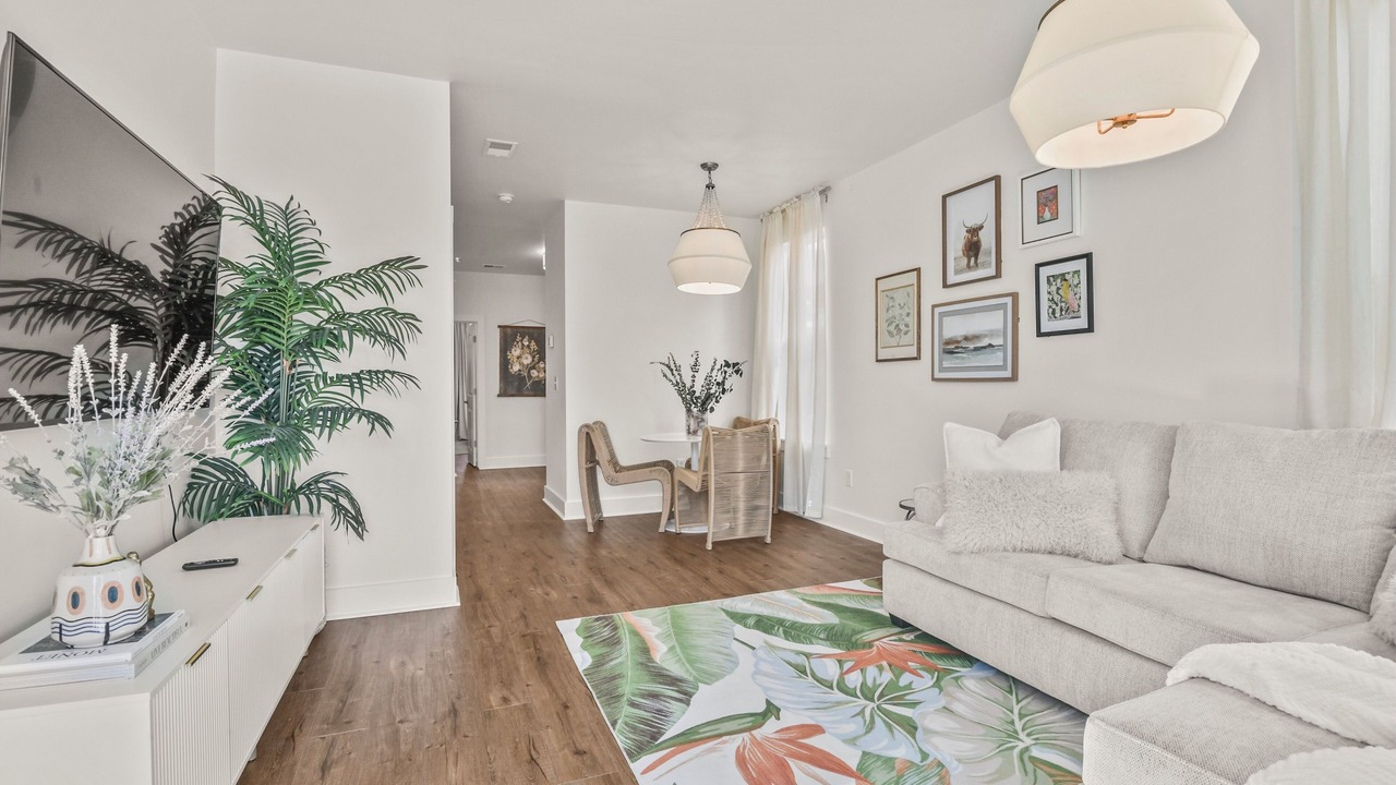 Photo of Livingroom in Ocean Springs