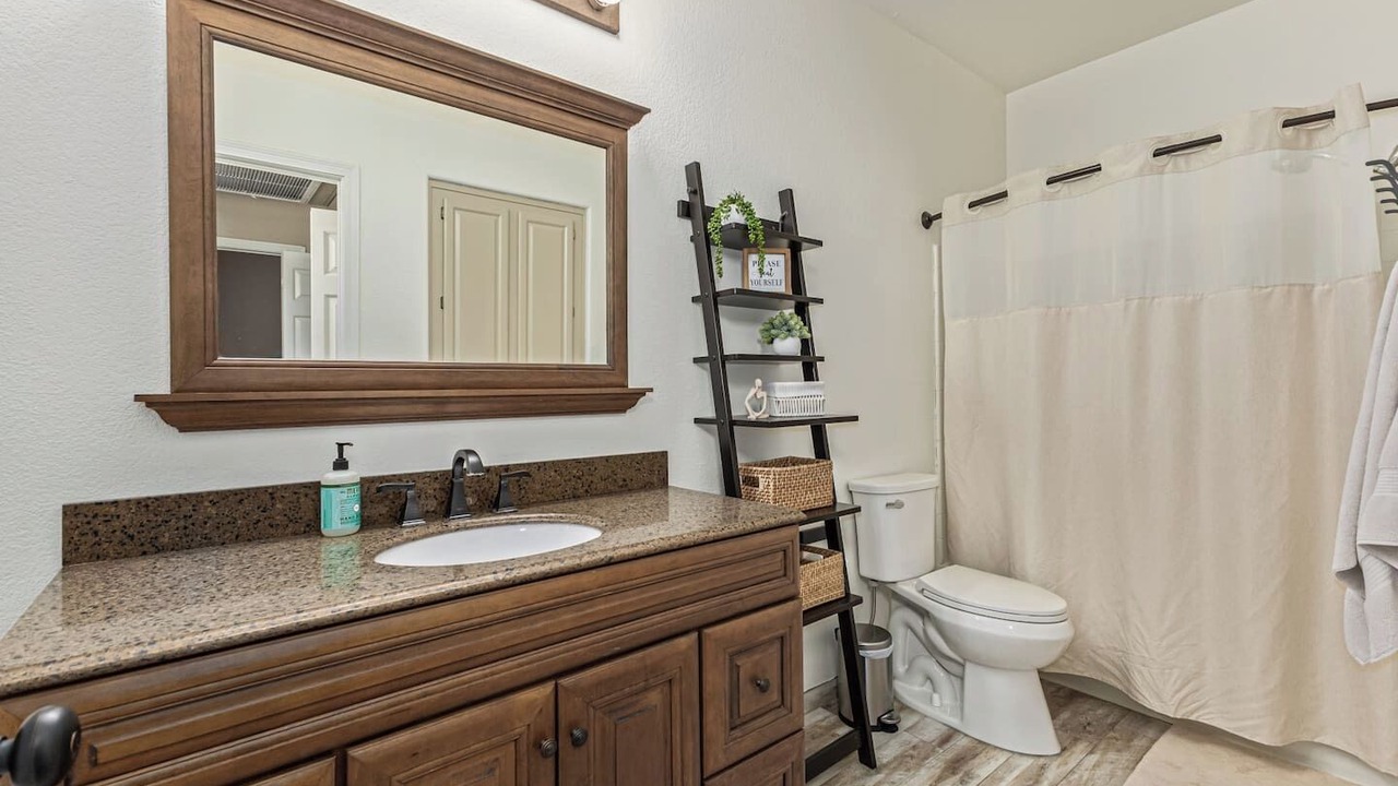 Photo of Bathroom in Central Scottsdale