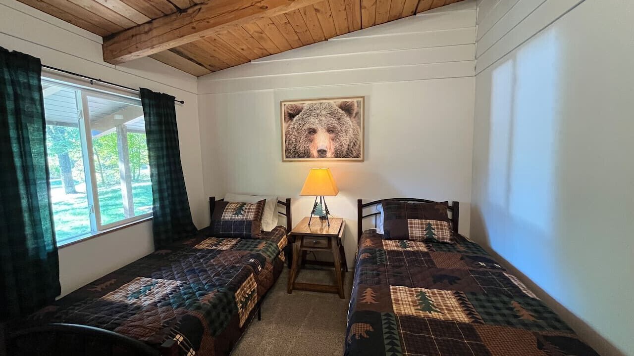 Photo of Bedroom in Breezy Point