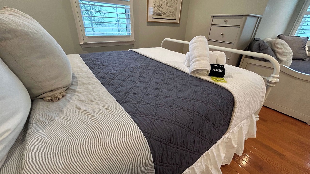 Photo of Bedroom in Churchton