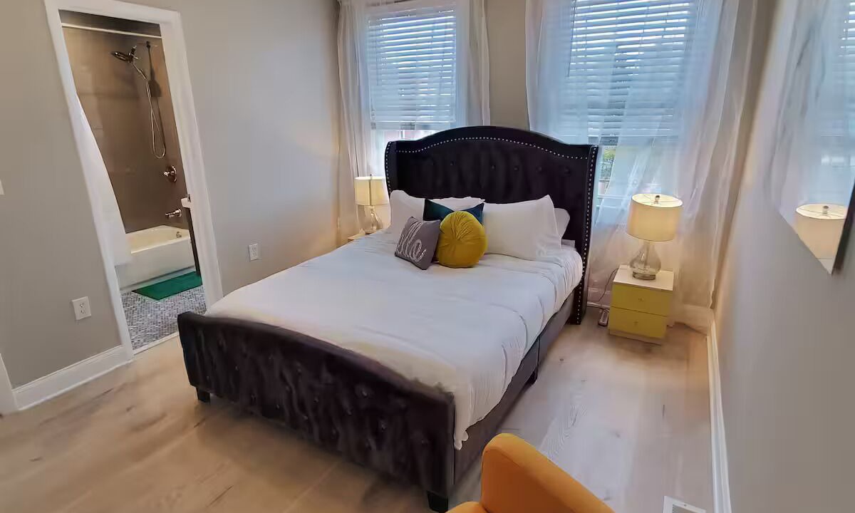 Photo of Bedroom in Anacostia