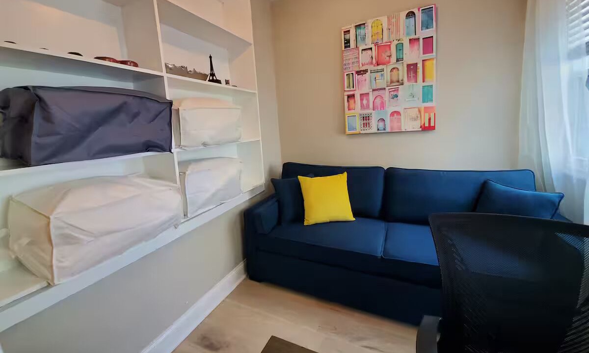Photo of Livingroom in Anacostia