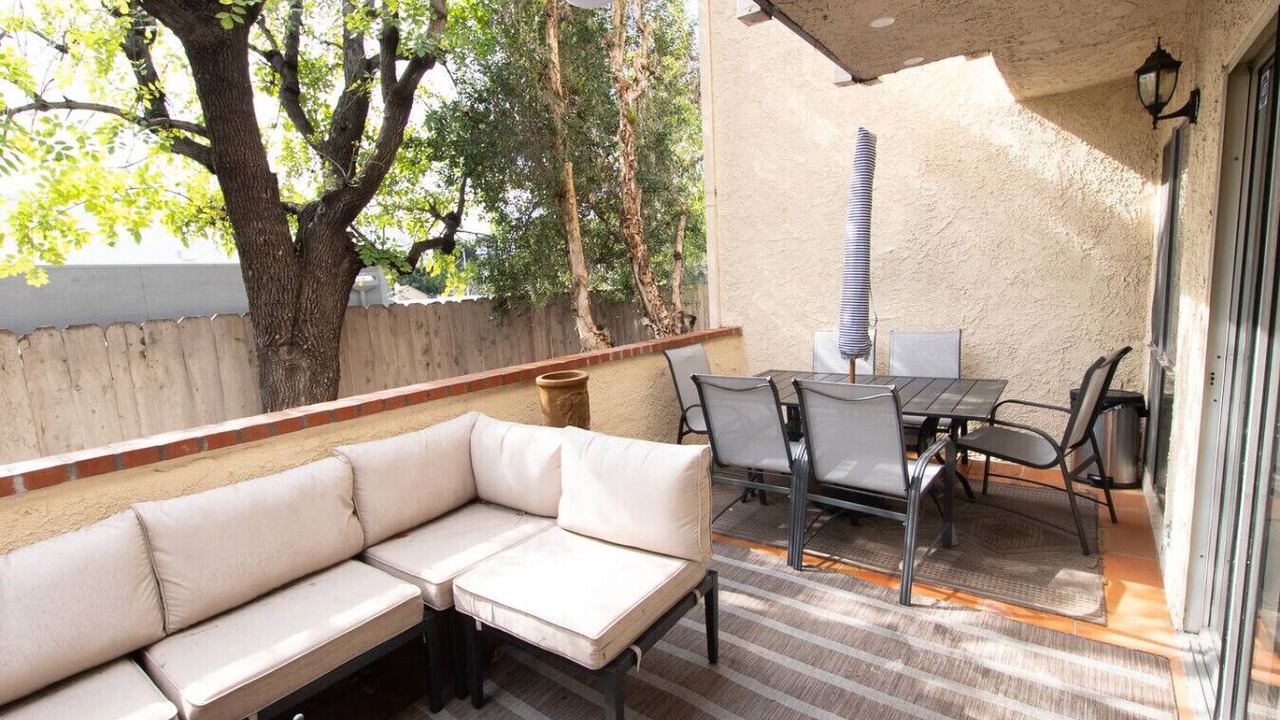 Photo of Outdoor in North Hollywood