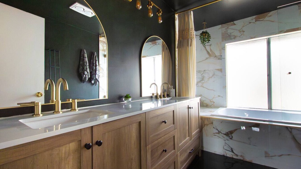 Photo of Bathroom in North Hollywood