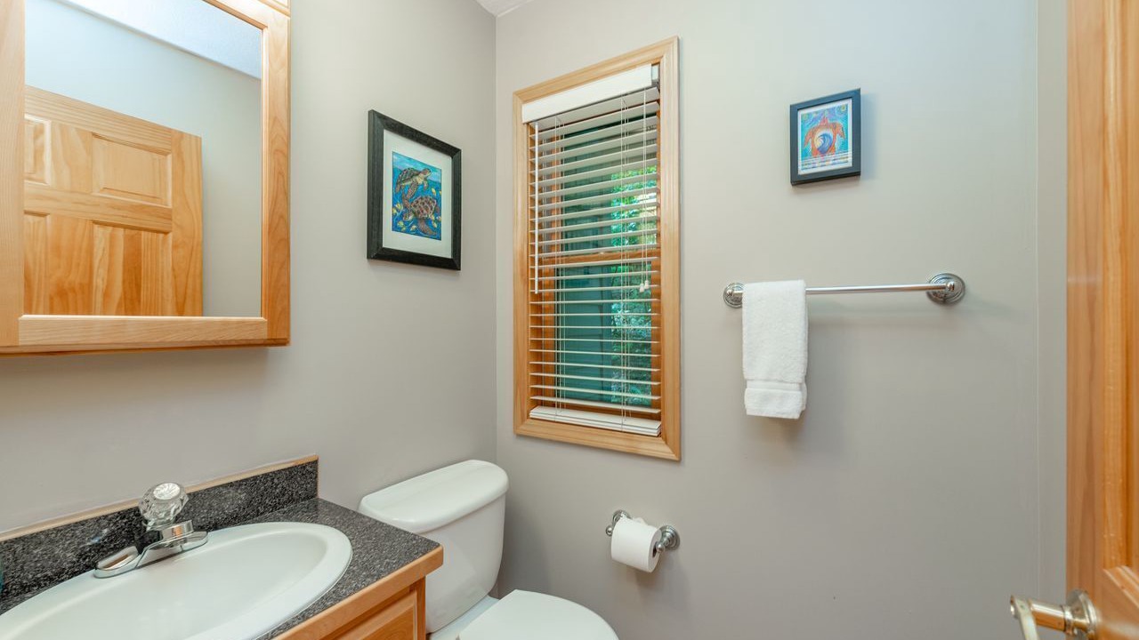 Photo of Bathroom in Mountainside