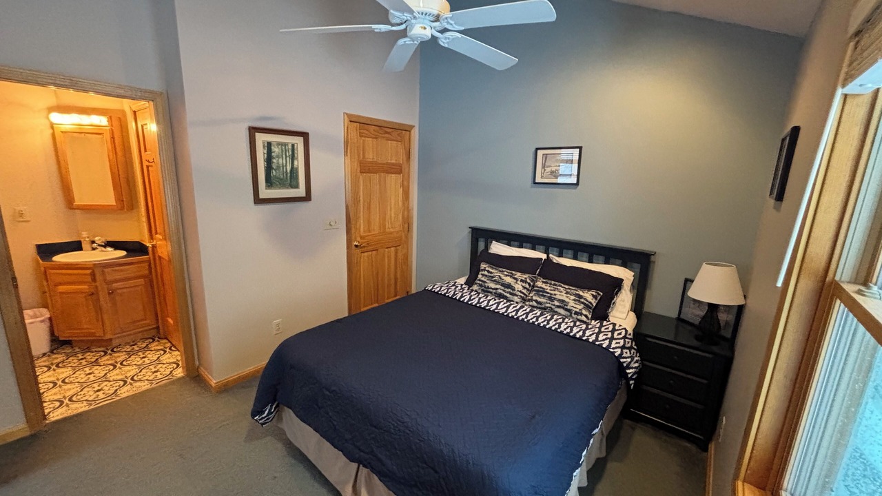 Photo of Bedroom in Mountainside