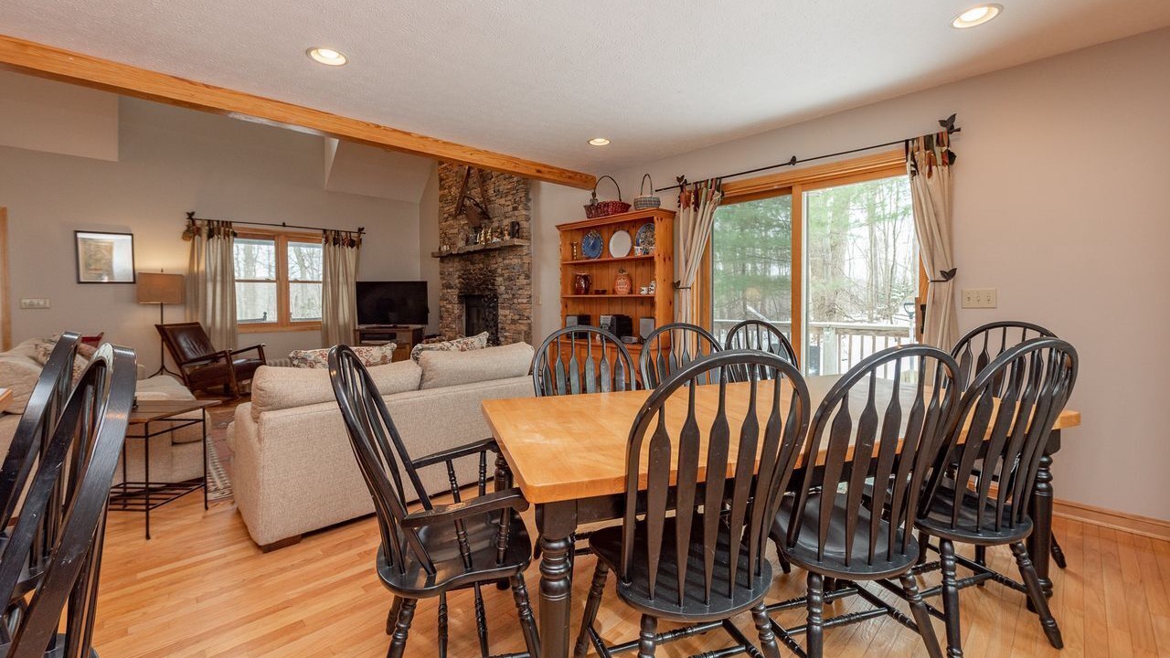 Photo of Livingroom in Mountainside