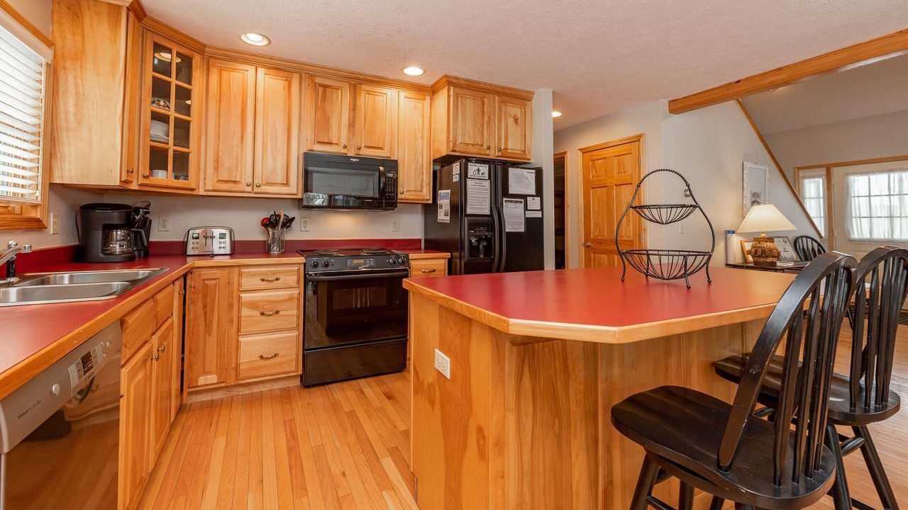 Photo of Kitchen in Mountainside