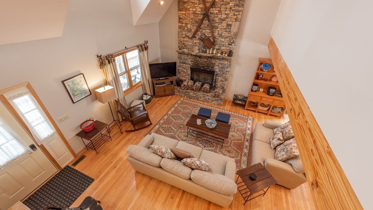 Photo of Livingroom in Mountainside