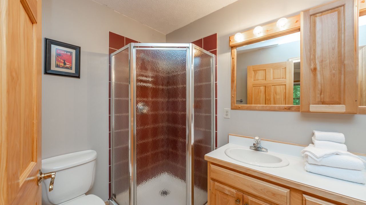 Photo of Bathroom in Mountainside