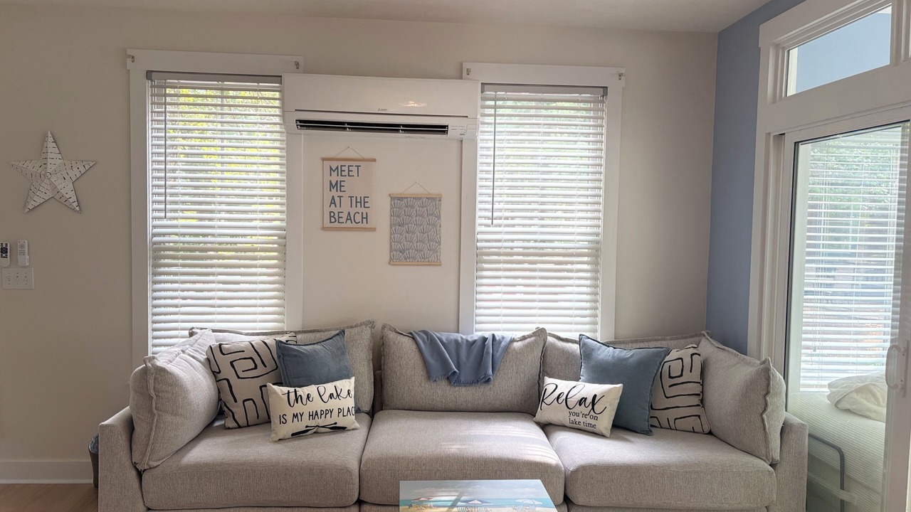 Photo of Livingroom in Summer Village