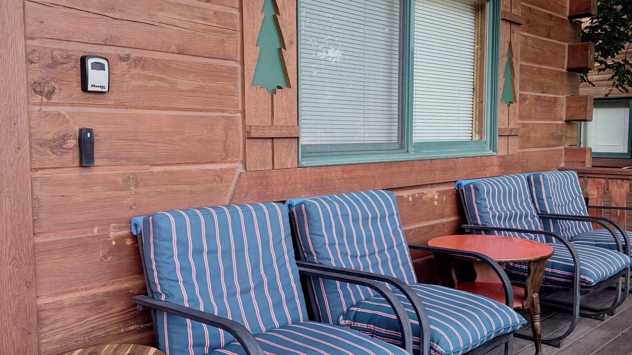 Photo of Patio Balcony in Warrens