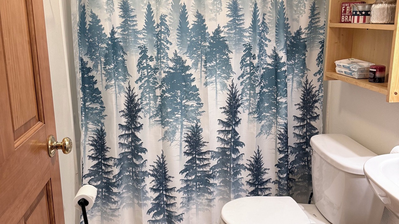 Photo of Bathroom in Warrens