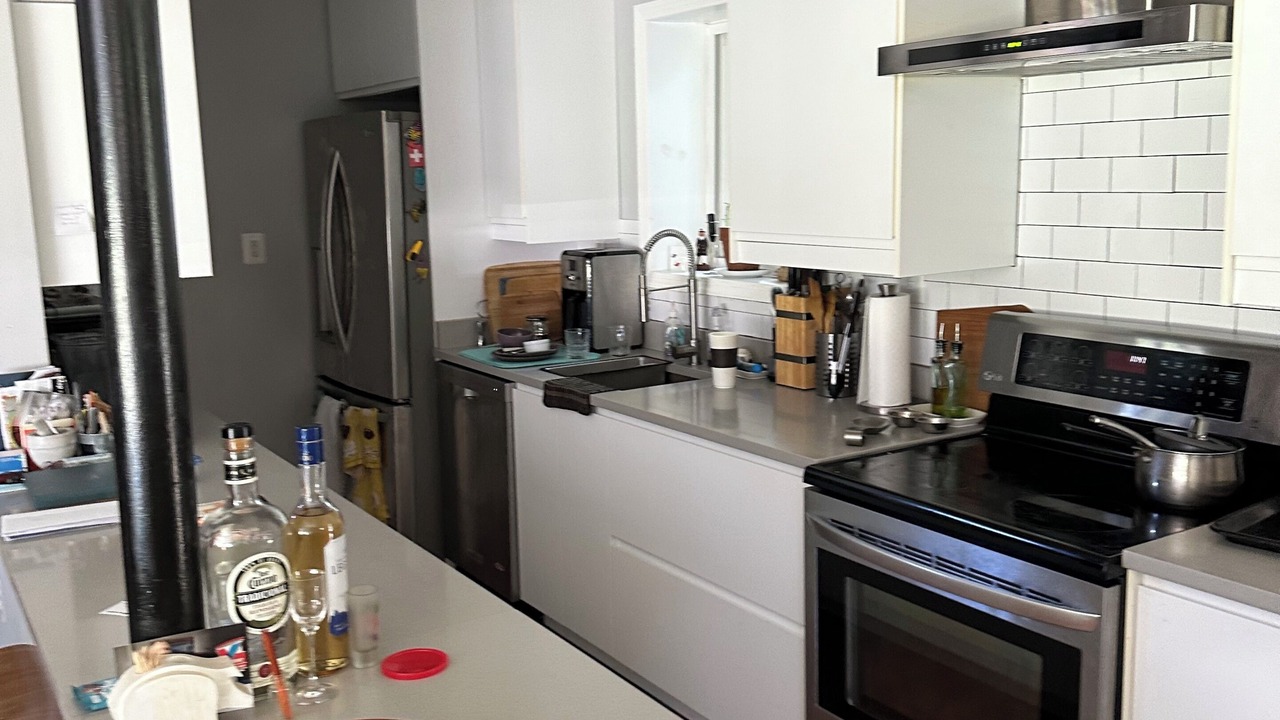 Photo of Kitchen in Arundel on the Bay