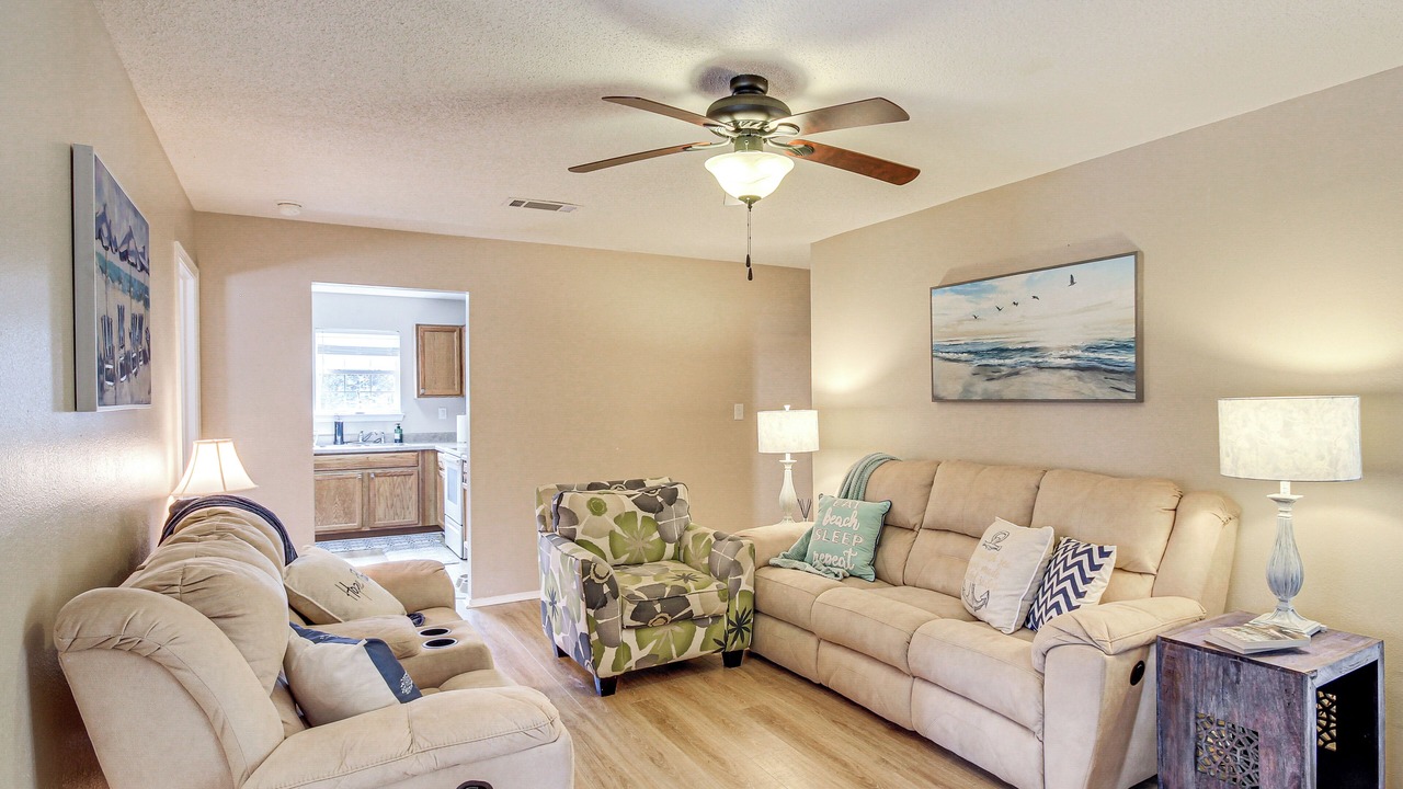 Photo of Livingroom in Waveland