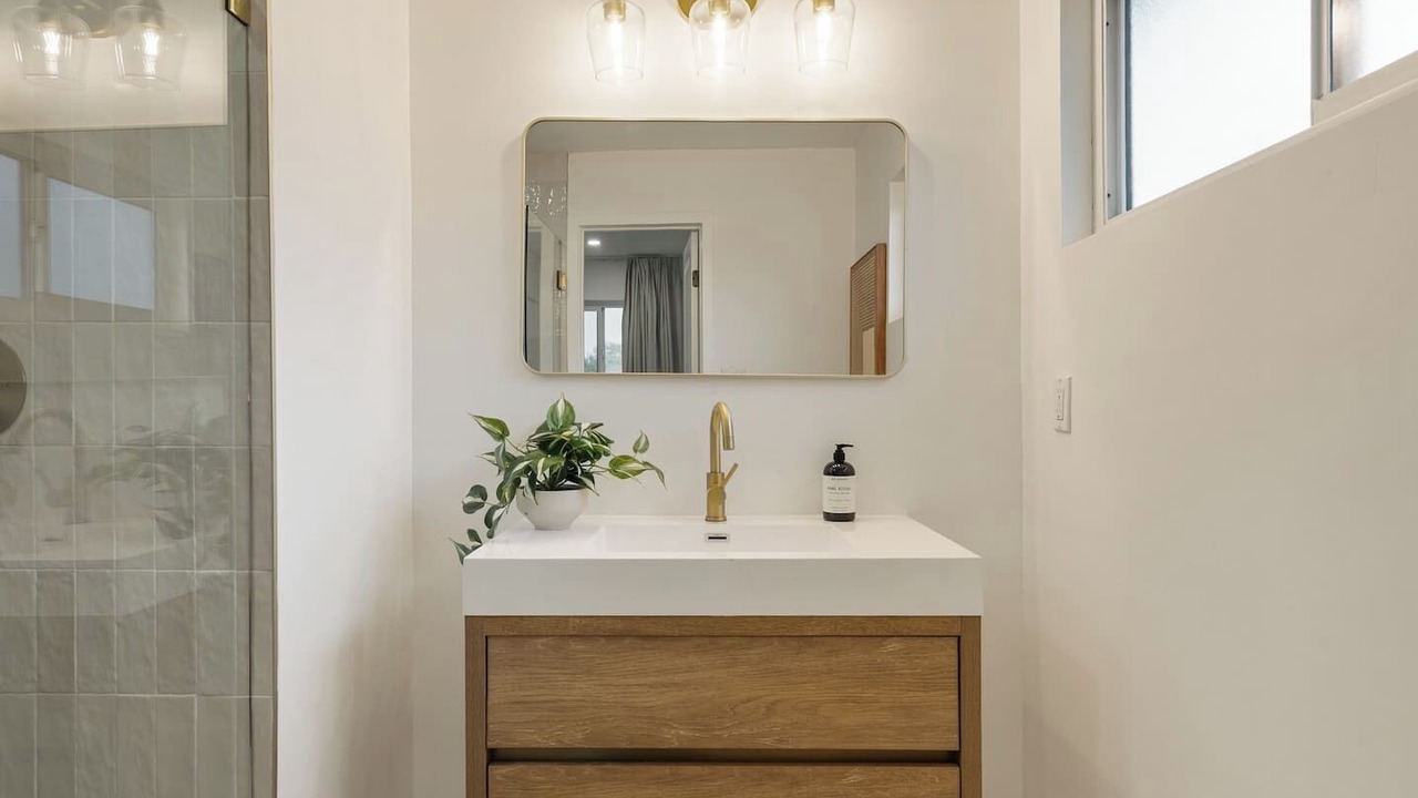 Photo of Bathroom in South of Conant