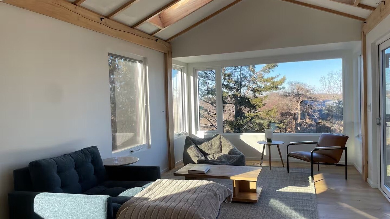 Photo of Livingroom in Viroqua