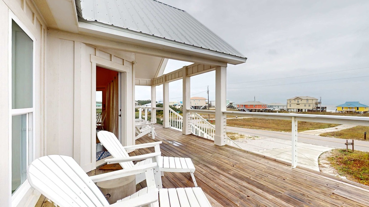 Photo of Patio Balcony in Surf Side Shores