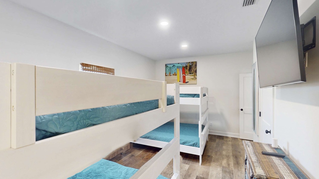 Photo of Bedroom in Dauphin Island